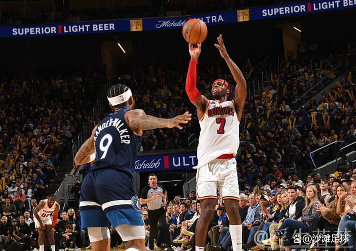 12月13日常规赛对决：勇士迎战森林狼